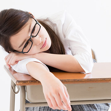 学校の授業あるある！先生によって寝れる授業と寝れない授業編。